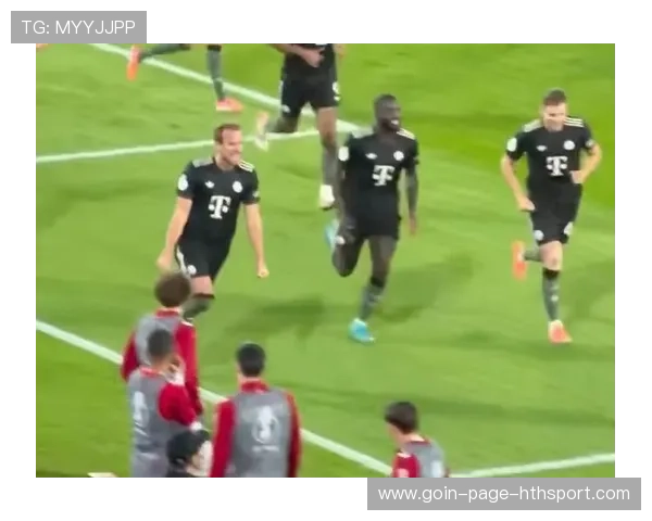 拜仁门前头球补射成为比赛转折点