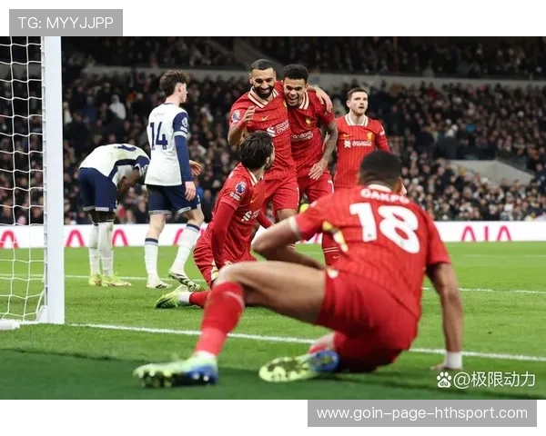 利物浦锋线再度爆发，萨拉赫梅开二度，利物浦续约萨拉赫