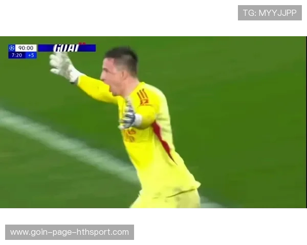 本菲卡迪亚曼德禁区轻巧挑射越过门将，演绎完美足球瞬间